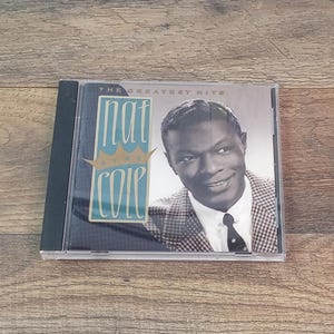 Nat King Cole: The Greatest Hits CD 1994 Jazz Pop Holiday Music