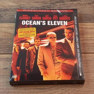 Ocean&#39;s Eleven DVD, Widescreen Edition 2001 Movie * Comedy, Crime * Brad Pitt, Matt Damon, George Clooney New Factory Sealed Free Shipping