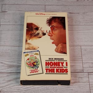 Honey, I Shrunk The Kids with Tummy Trouble VHS 1989 * Family/Comedy Movie * Rick Moranis