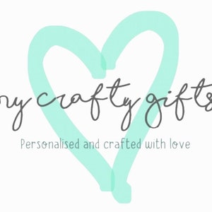 K&ouml;nnte beinhalten: Ein hellblaues Herz mit dem Text "my crafty gifts" und dem Slogan "Personalisiert und mit Liebe gefertigt".