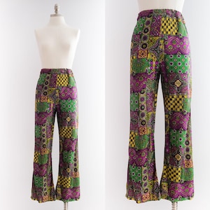 Vintage 1970’s Hippie Flared Paisley Pants • XS/S
