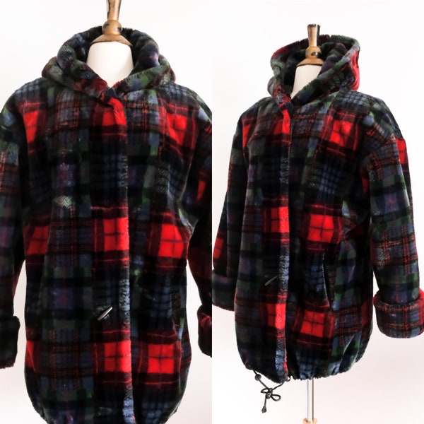 Vintage 1980’s DONNYBROOKE Plaid Plush Coat • L