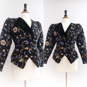 Vintage UNGARO 1980-tals quiltad blommig kavaj • S bild 1