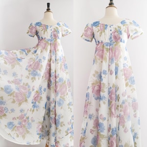 Macacão JUNIOR anos 60, calça palazzo floral, boca de sino • XXS