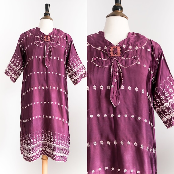 Antique 1920’s Embroidered Satin Tunic Dress • M/L - image 1