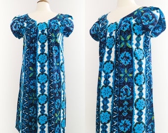 Vintage 1970s Hawaiian Barkcloth Floral Midi Dress • M