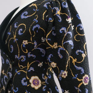 Vintage UNGARO 1980-tals quiltad blommig kavaj • S bild 8