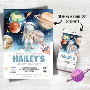 Puede incluir: Una invitaci&oacute;n de cumplea&ntilde;os de astronauta azul y blanca con una ilustraci&oacute;n de acuarela de un astronauta en el espacio. La invitaci&oacute;n incluye el texto "&Uacute;nete a nosotros para celebrar el 6&ordm; cumplea&ntilde;os de Hailey" y detalles sobre la fiesta, incluida la fecha, la hora y el lugar.