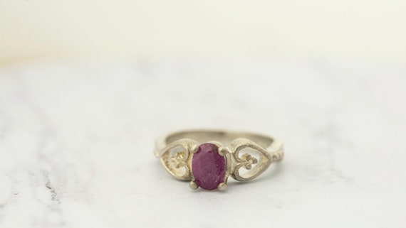 Vintage Sterling Silver Ruby Solitaire, size 6 - image 6