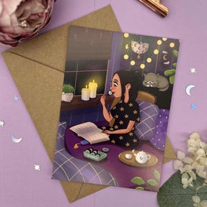 Carte postale Mindfulness avec sushis et livre - Illustration Selfcare DIN A6 - Moment de détente à la maison - Cadeau pour les rats de bibliothèque