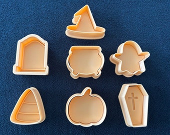 Halloween Set of 7 Cookie Cutters for Cake Pops and Smaller Cookies