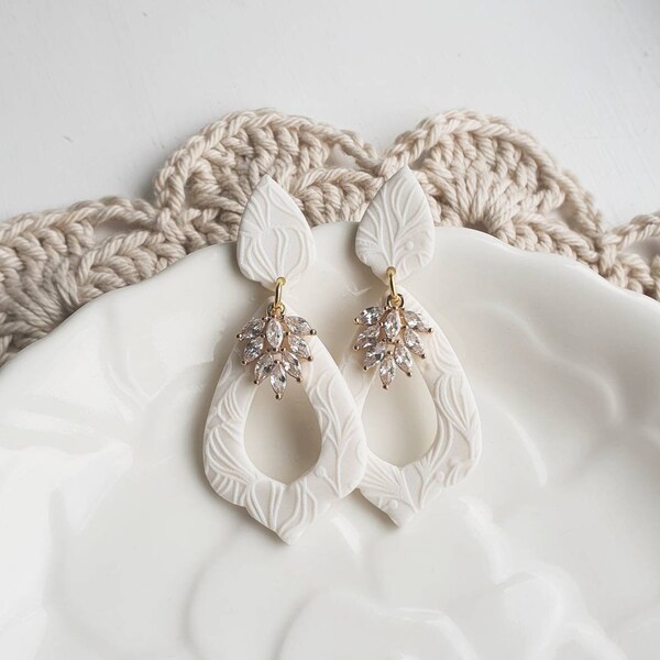 ADELINE// Bridal Collection// Polymer Clay Earrings// Wedding Earrings// Boho Clay Earrings// Pearl White Earrings// Bridal Earrings uk