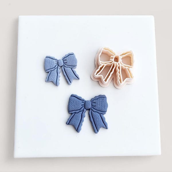 E d i t h - Scalloped bow clay cutters l 5 sizes