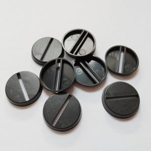 Pack of 10/20 x 25mm Slotted Bases for Wargaming