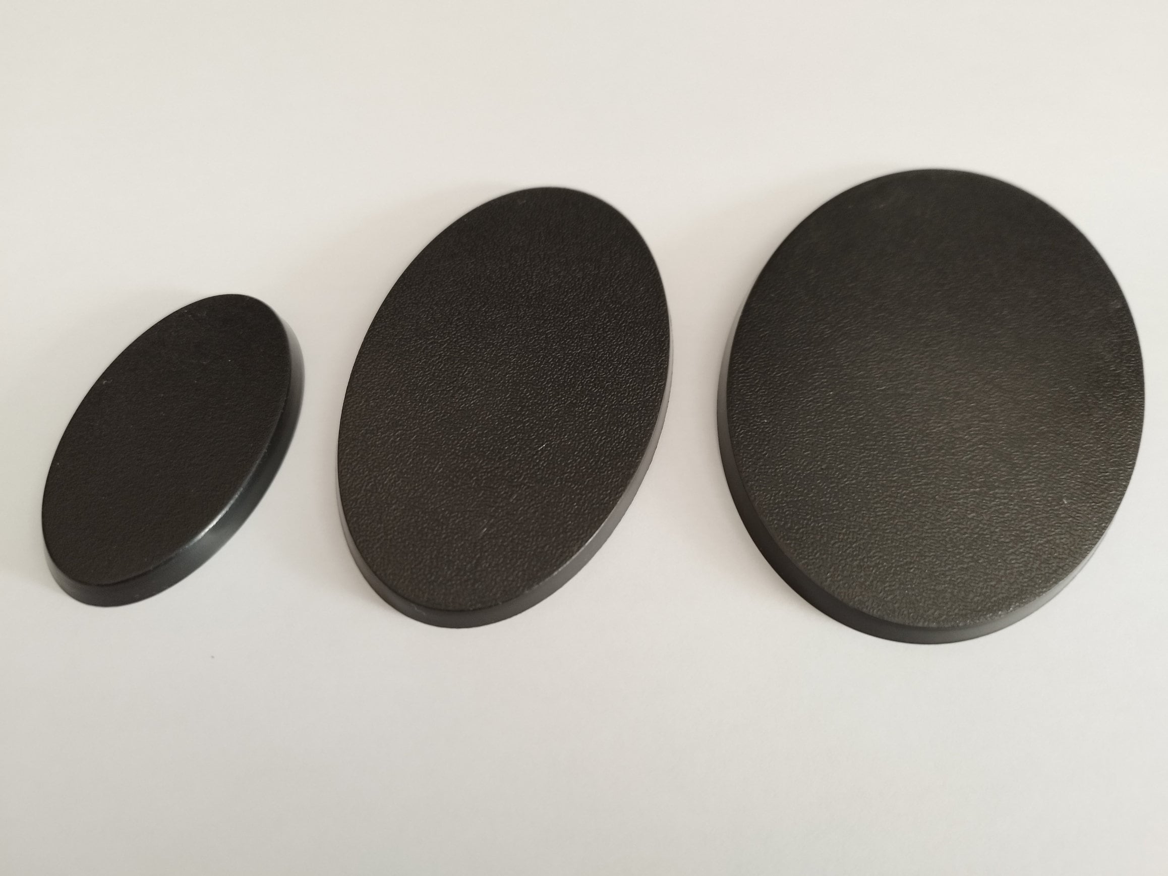 Oval Bases for Wargaming Various Sizes/Quantities