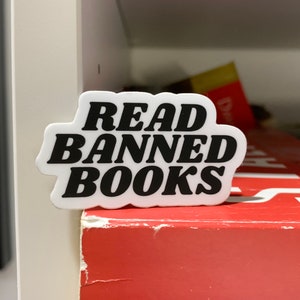 Sticker livres Livres interdits de lecture Sticker lecture Amoureux des livres, bibliothèque Sticker pour ordinateur portable, cadeau club de lecture Sticker livres, club de lecture livre, mignon
