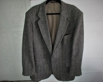 BARRINGTON Mens Medium Size 100% Pure Wool Gray HerringboneTweed Sport Jacket Full Lining 90sY2K Mod Preppy Classic Retro