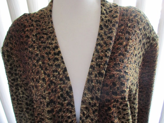 Size LARGE Leopard Animal Print Never Worn! Made … - image 10