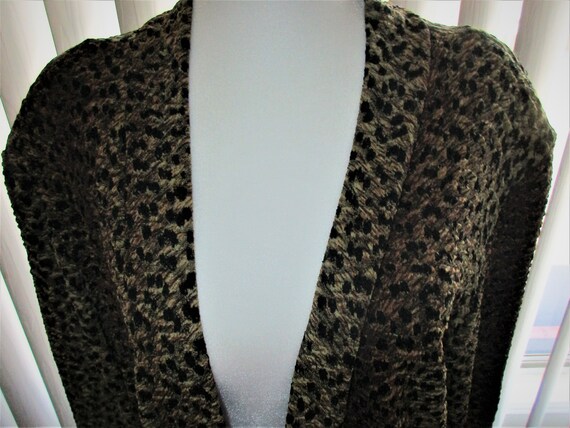 Size LARGE Leopard Animal Print Never Worn! Made … - image 2