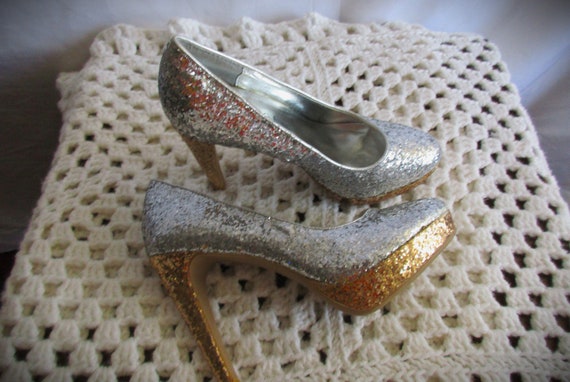 Size 7M FUNKY FUNKY BLING! Fun Disco Silver/Gold … - image 5