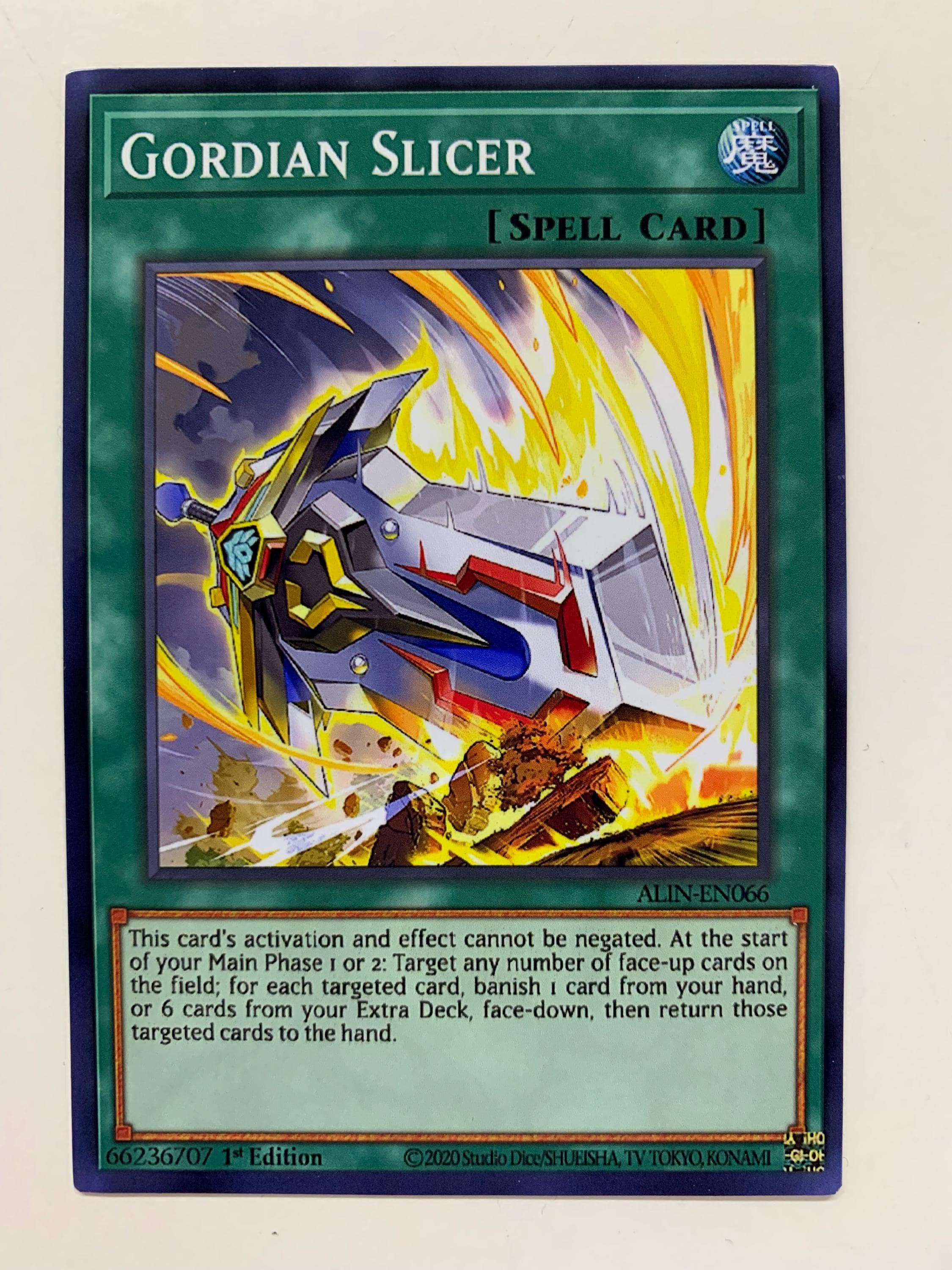 slicer mtg card Slicer, Hired Muscle // Slicer, High-Speed Antagonist [21] [Borderless] [Shattered Glass] [Universes Beyond: Transformers] [Foil] – Face to Face Games this Vehicle is also a creature.) First strike Slicer, Hired Muscle MTG -
