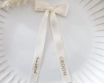 Classic Wedding Ivory Ribbon Bow | Personalised Name Card for Reception Table Setting | Place Card for Guests | Classic Script Gold Text