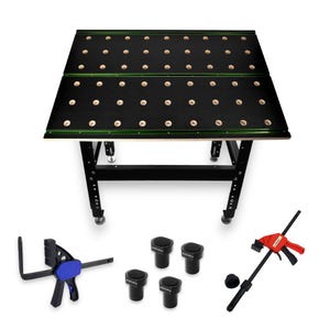 Könnte beinhalten: Ein Set aus drei Keramikbechern mit gesprenkelter, matter Oberfläche. Die Becher sind in den Farbtönen Creme, Hellgrau und Dunkelgrau gehalten. Jeder Becher hat ein schlichtes, minimalistisches Design, ideal für Kaffee oder Tee.