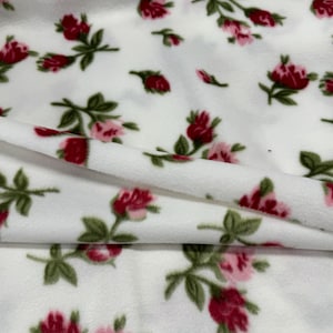 Fleece Fabric, roses floral print white/red  Fleece Polar, sold By The Yard, 60&quot; Wide