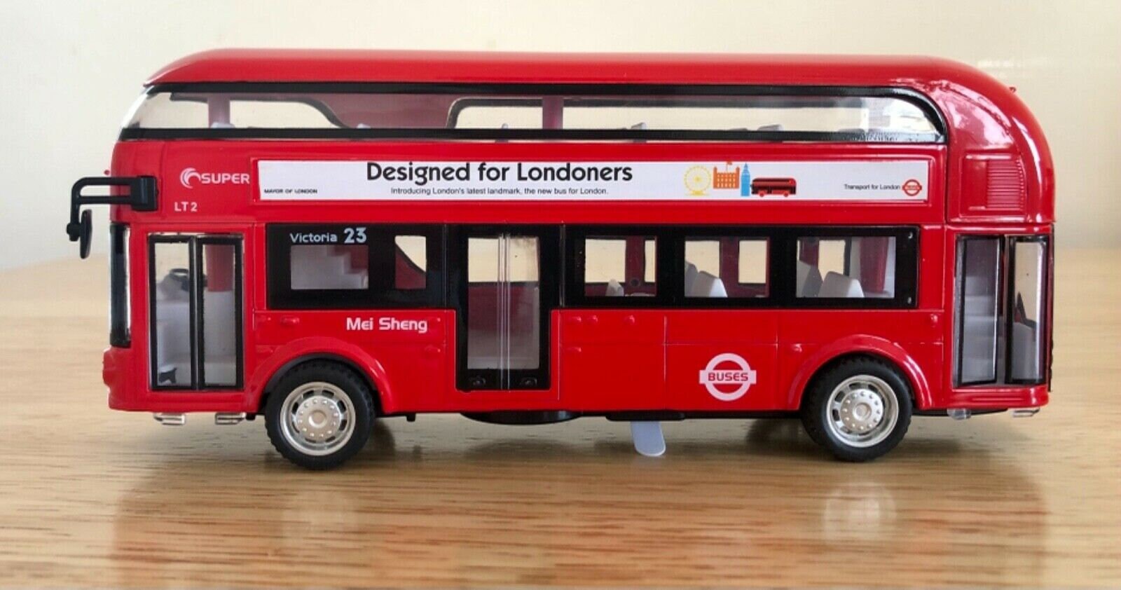 London Bus Victoria Red Bus Die Cast Bus Metal Bus Toy Double Decker Bus 