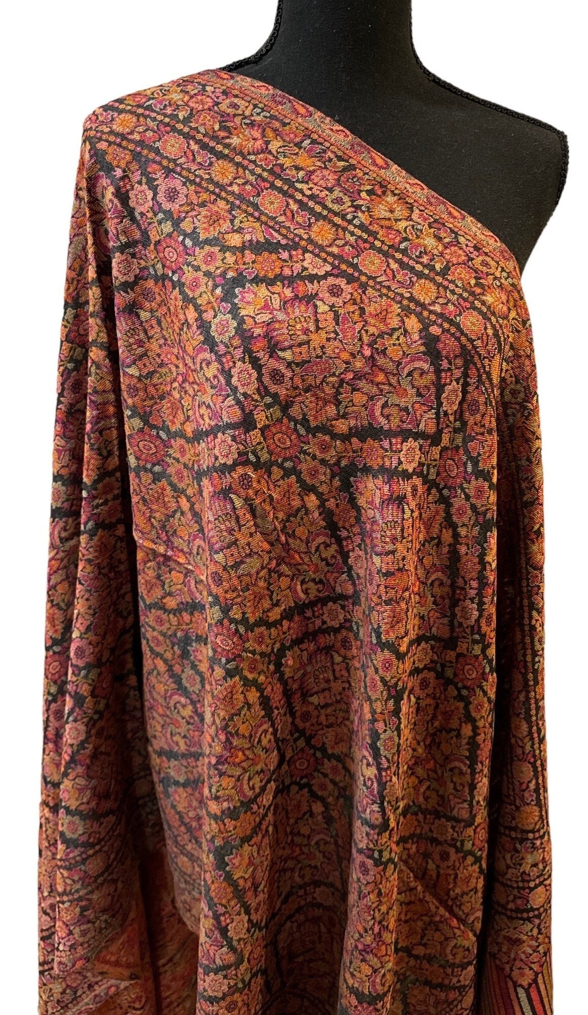 Pashmina Scarf , Pure Pashmina Shawls, Kashmiri Pashmina Shawls, Pashmina Shawls, Wedding Shawls,Graduation gift