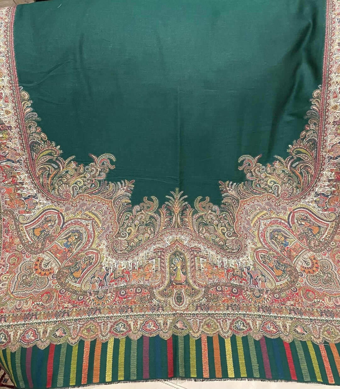 mughal darbar shawl