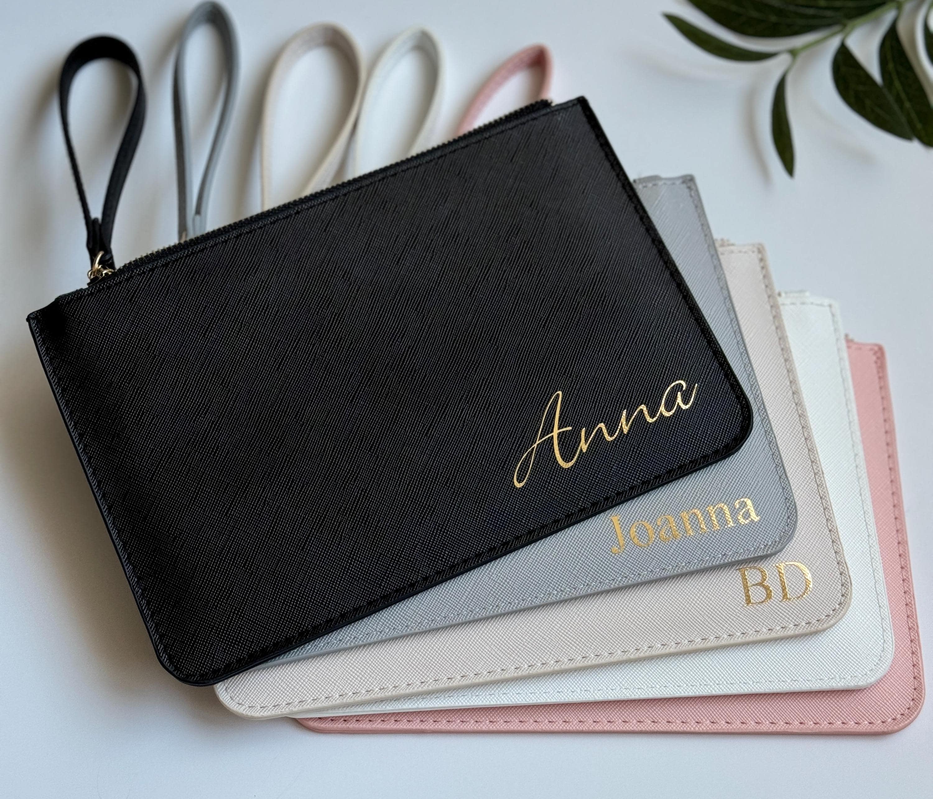 Personalized Two Sizes Clutch Bag with a matching keychain Gift Ideas Bridesmaid Gift Maid of Honor Gift Personalized Gift Wedding Favors