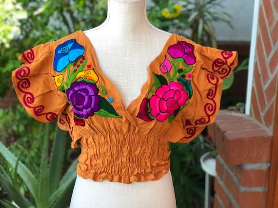 Blusa De Manga Corte Mariposa Bordada Con Diseno De Flores Butterfly Blouse Embroidered With Flowers Etsy Australia