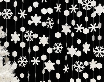 Paper Snowflake Garland, 52FT Metallic Glitter Snowflakes Garland, Paper Snowflake Backdrop, Winter Party Garland , Wonderland Decor