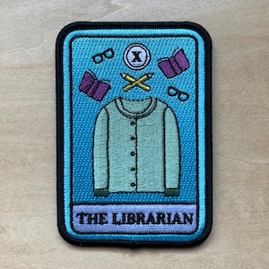 Parche termoadhesivo bordado con temática de la biblioteca de cartas del Tarot del bibliotecario