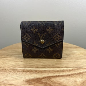 Louis Vuitton 'Damier Elise' Wallet