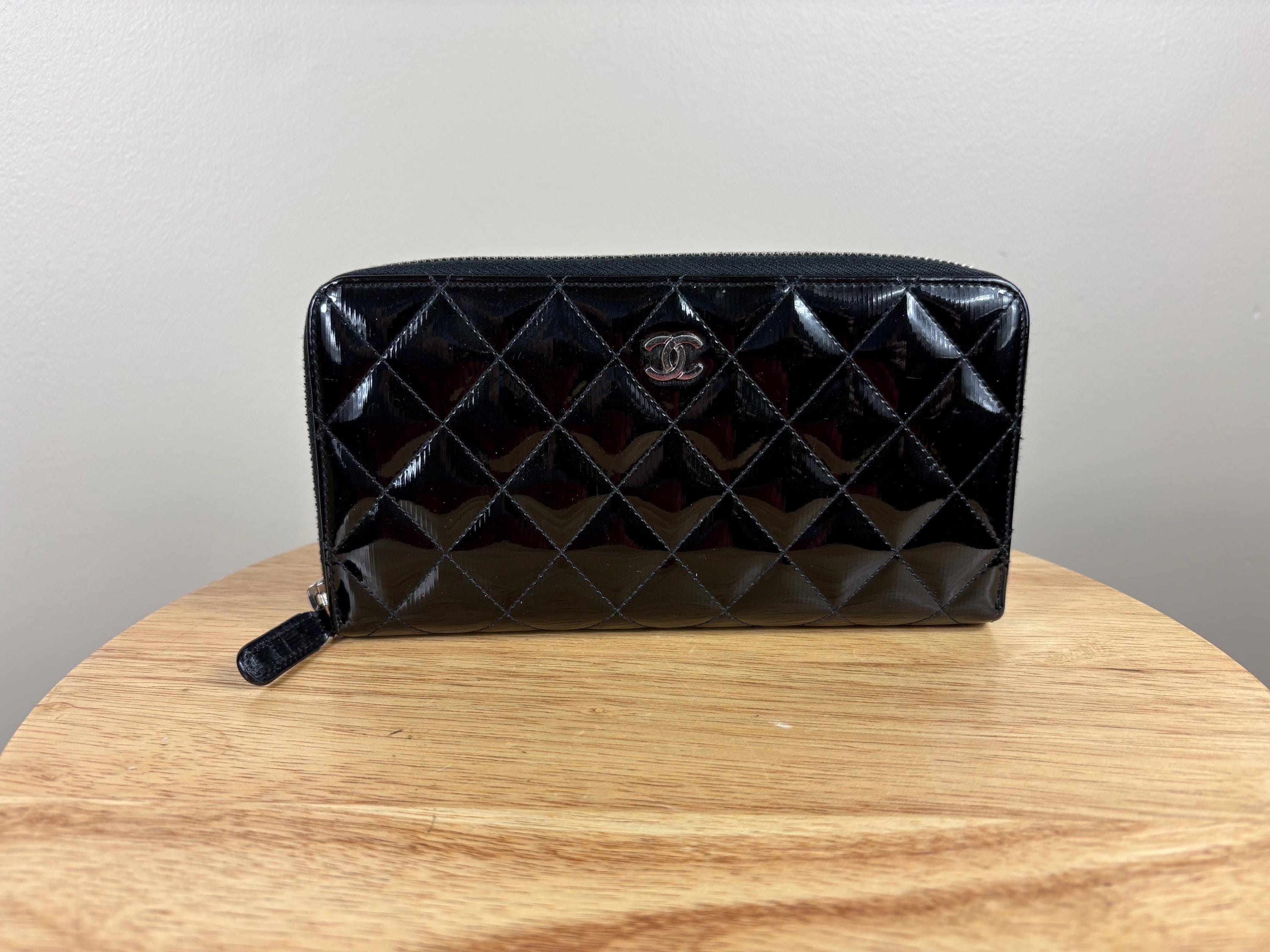 限定販売 シャネル財布 アイコンライン オーガナイザーウォレット