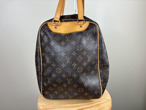 Authentic Louis Vuitton Excursion Hand Bag Monogr… - image 2