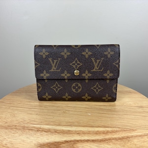 Louis vuitton snap button wallet - Etsy 日本