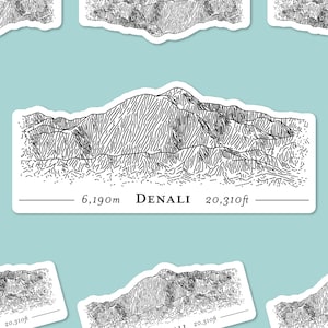 Denali Sketch Vinyl Laptop ou Bottle Decal (Ponto mais alto da América do Norte) | Adesivo de mapa de terreno