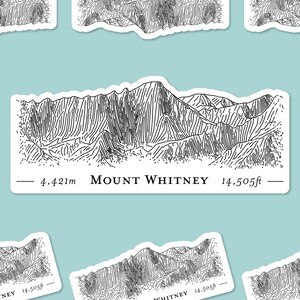 Adesivo de vinil para laptop ou garrafa com esboço do Monte Whitney (também conhecido como Tumanguya; pico mais alto da Califórnia e Sierra Nevada) | Adesivo de mapa de terreno