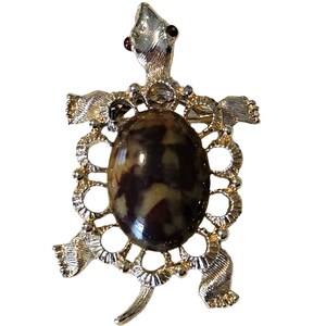 Vintage Gerrys Gold and Tortoise Shell Turtle Brooch