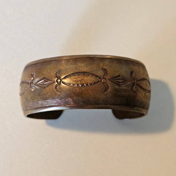 Vintage Gilbert Begay Navajo Copper Cuff Bracelet… - image 10