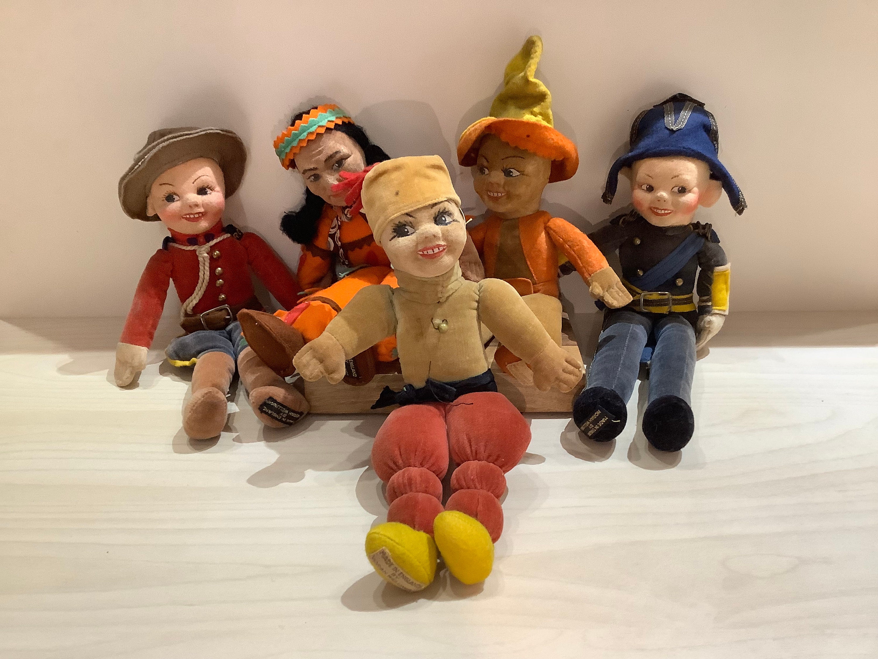 Norah Wellings International Dolls With Labels —mountie, Indian