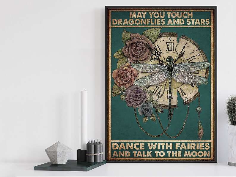 Targa Decorativa In Metallo Vintage Con Libellula: Scritta Magica Per Arredo Casa, Bar O Camera Da Letto, 20x30cm - 3