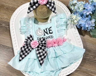 ONEderland Cumpleaños Bebé Niñas Mameluco - Niña Alice en Onederland Photoshoot Cake Smash Outfit - Vestido de traje de foto de fiesta de té azul