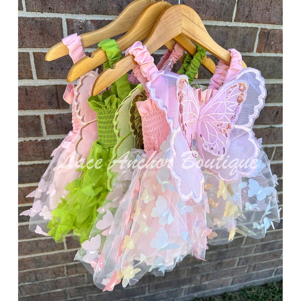 Feenflügeliges, gesmoktes Schmetterlingskleid aus Tüll – Regenbogen, Rosa, Grün für den ersten Cake Smash – Butterfly Garden Party-Prinzessin für den zweiten Geburtstag eines Mädchens