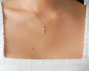 Gold Cross Necklace / Tiny Cross Pendant Necklace / Dainty Cross Charm with Delicate Chain / 14k Gold Filled Religious Pendant Necklace