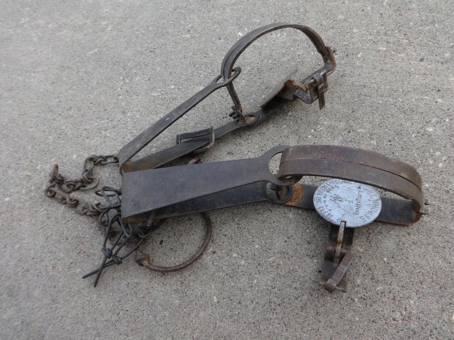 2 Newhouse 1 long spring traps pans read 100 complete Etsy