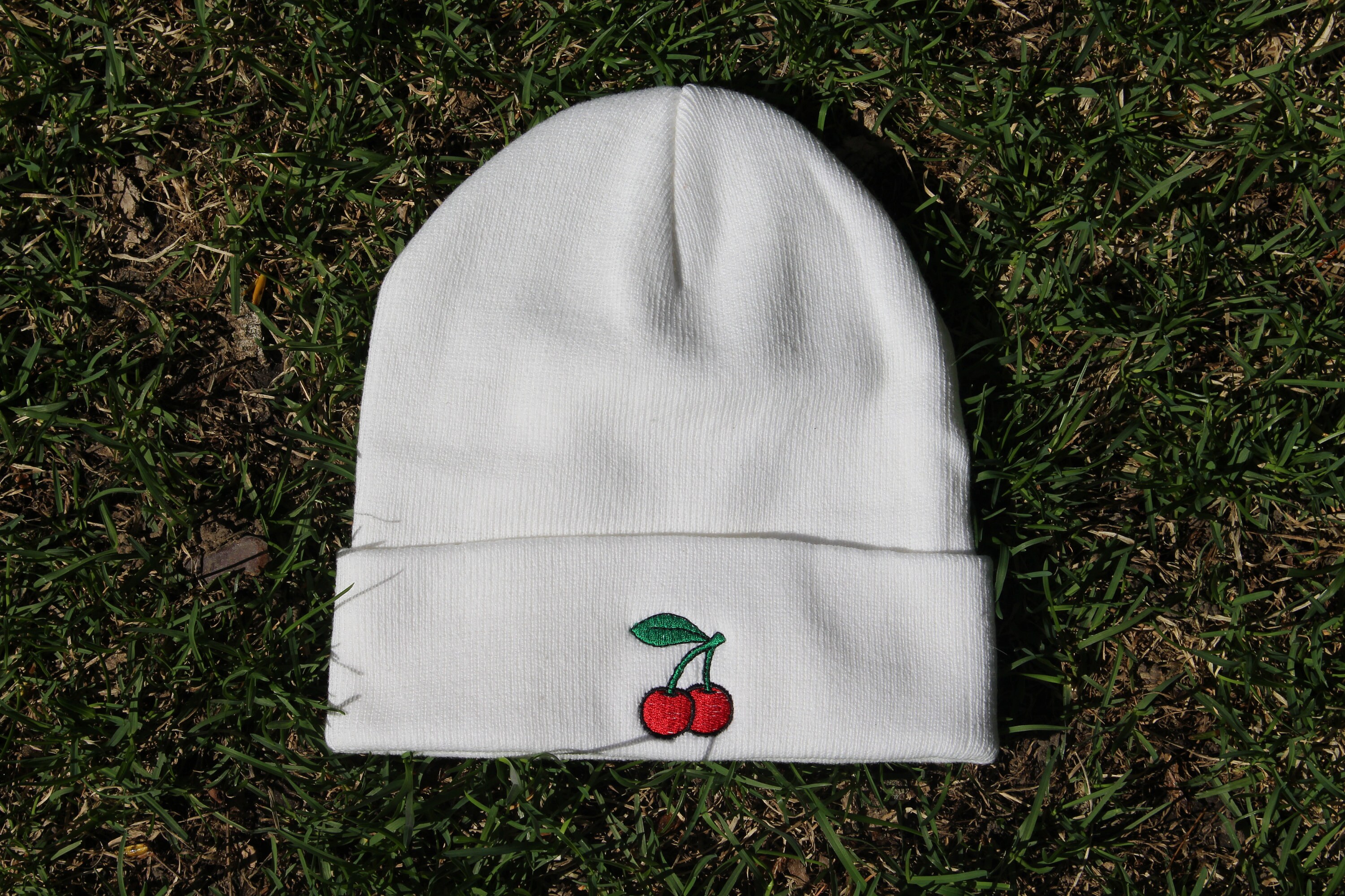 Cherry Embroidered Beanie Harry Styles 